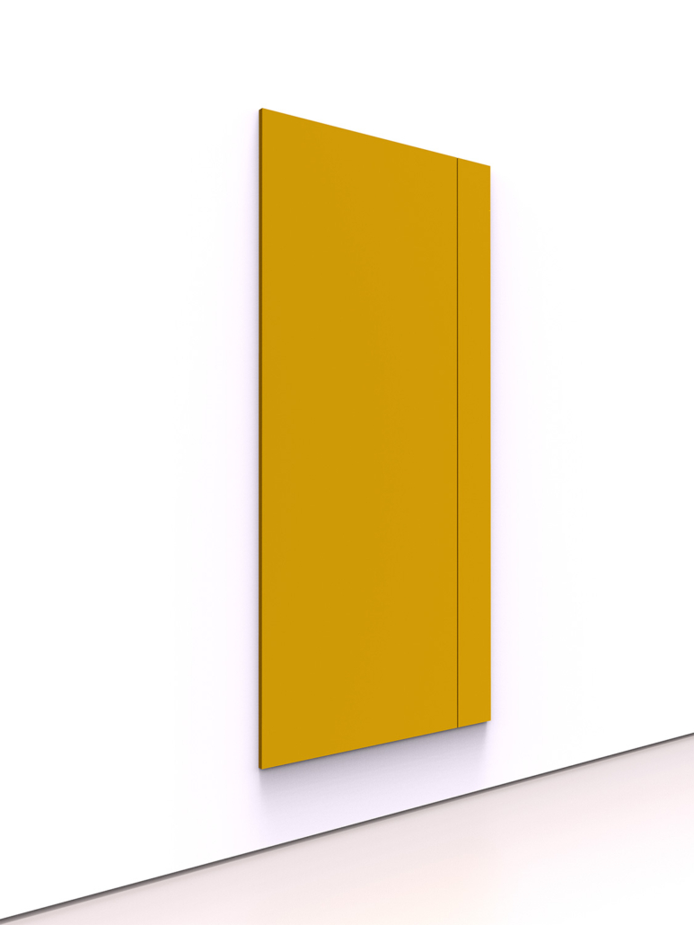 Cette œuvre d'art au design minimaliste présente un grand rectangle jaune moutarde sur un mur blanc, créant un point focal élégant qui fait écho à l'attrait sophistiqué de l'esthétique du plafond moderne.